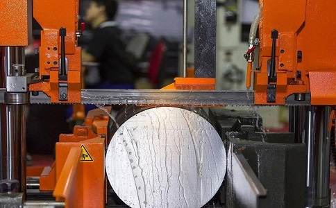 理塘立式金属带锯床切削出现跑带故障解决方法! 理塘立式金属带锯床切削出现跑带故障解决方法!